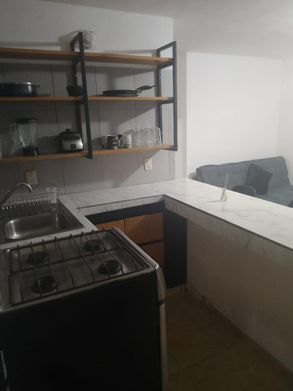 Appartamento Depa Eco En Planta Baja, A 5 Minutos Del Malecon Y Zona Dorada Mazatlán Esterno foto