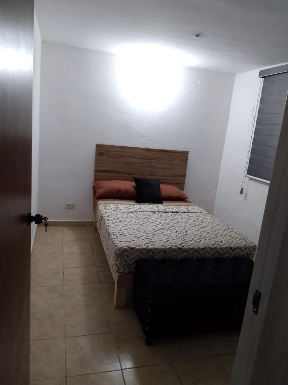Appartamento Depa Eco En Planta Baja, A 5 Minutos Del Malecon Y Zona Dorada Mazatlán Esterno foto